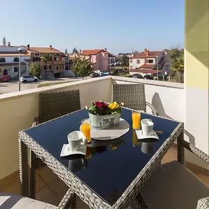 Marisol Premium - Fusslaeufig Zum Apartment