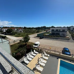 An Der 1 Reihe Vom Appartement